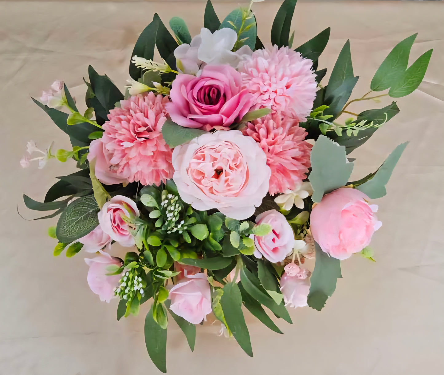 Strawberry Delight (Wall Faux Floral Arrangement