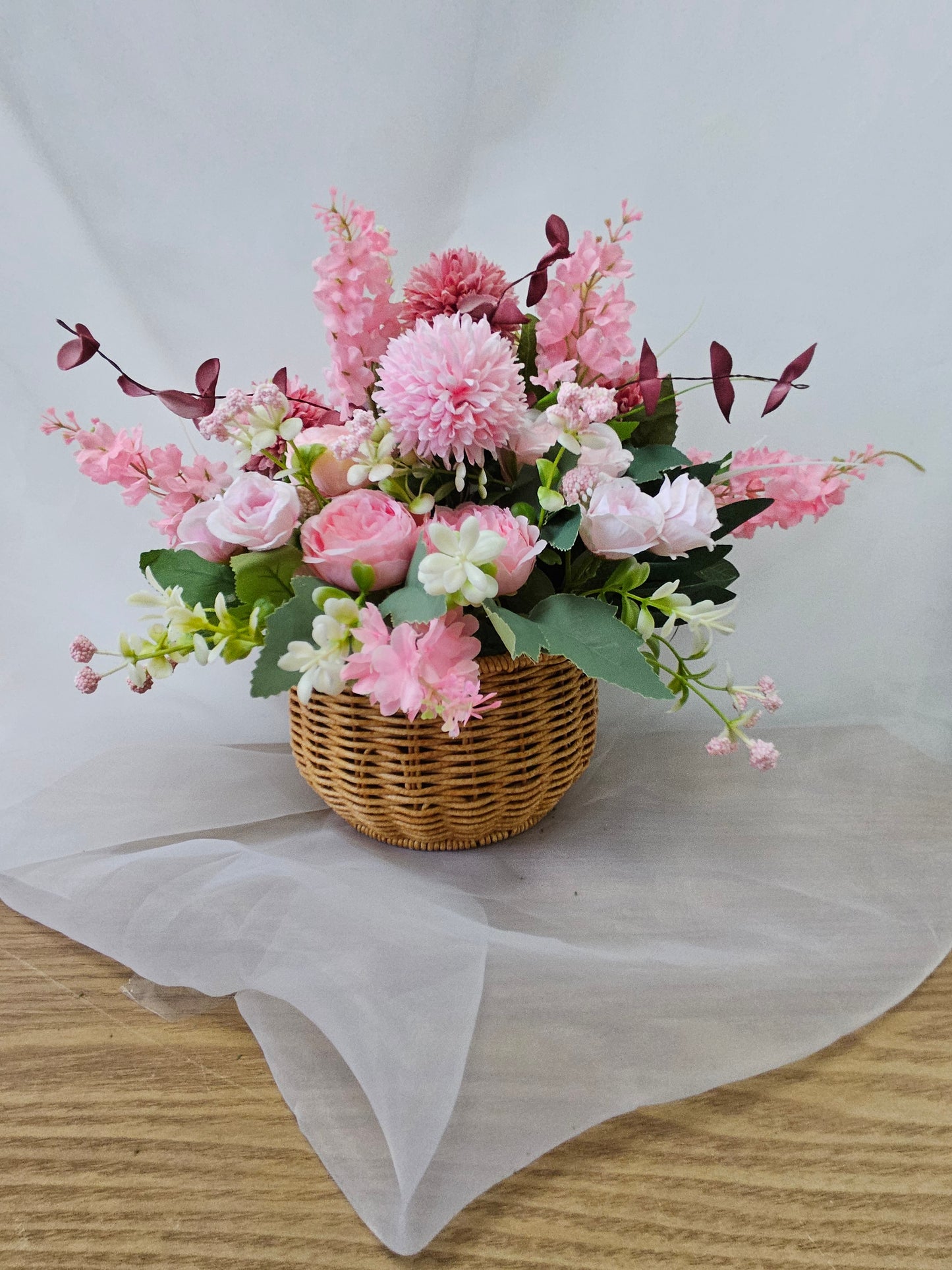 Strawberry Delight (Wall Faux Floral Arrangement